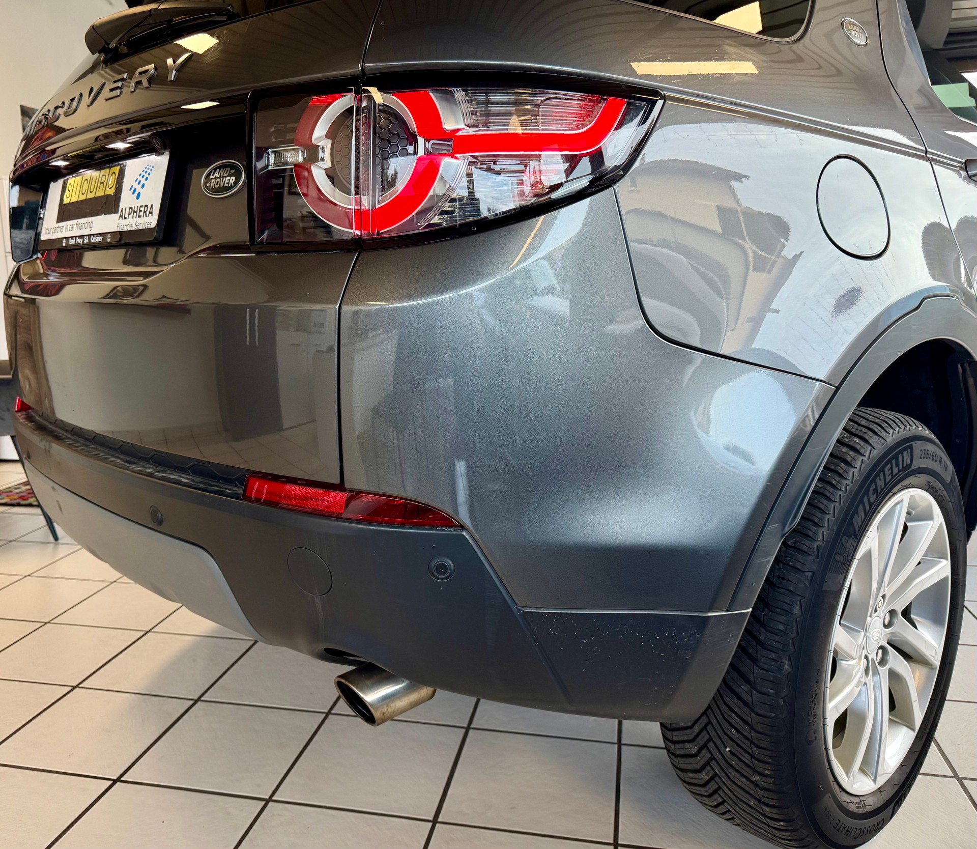 LAND ROVER Discovery Sport 2.0 TD4 HSE AT9-image-10