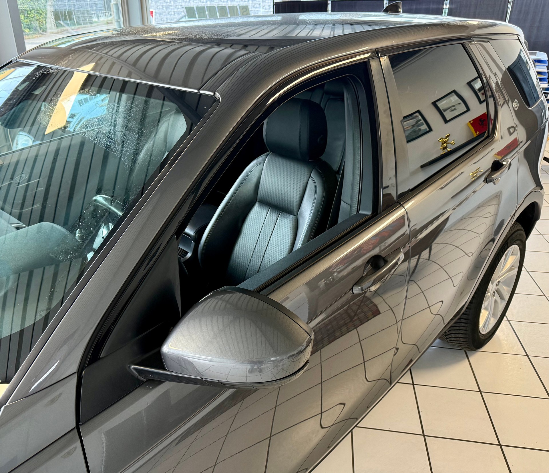 LAND ROVER Discovery Sport 2.0 TD4 HSE AT9-image-4