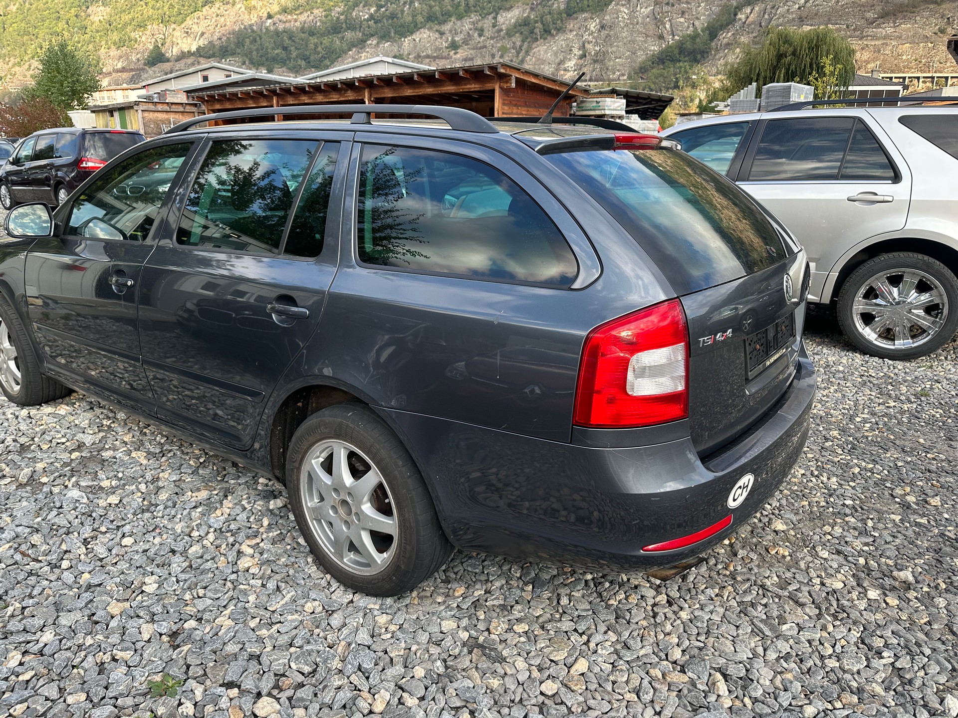 SKODA Octavia Combi 1.8 TSI AllDrive 4x4-image-10