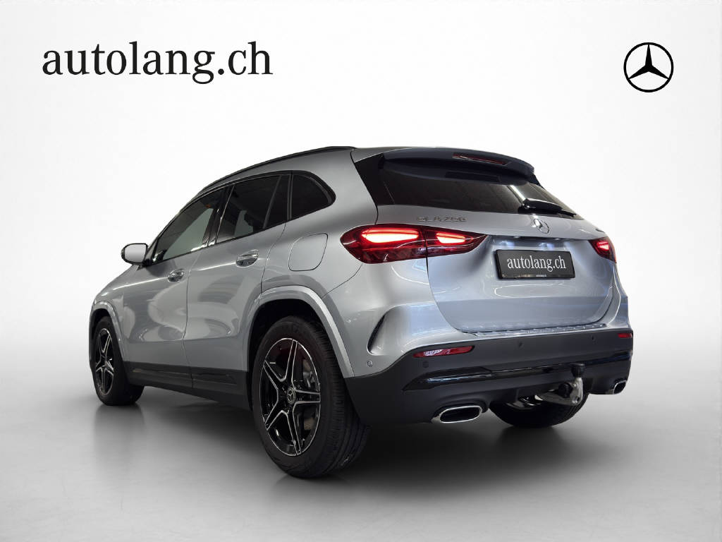 MERCEDES-BENZ GLA 250 Swiss Star-image-3