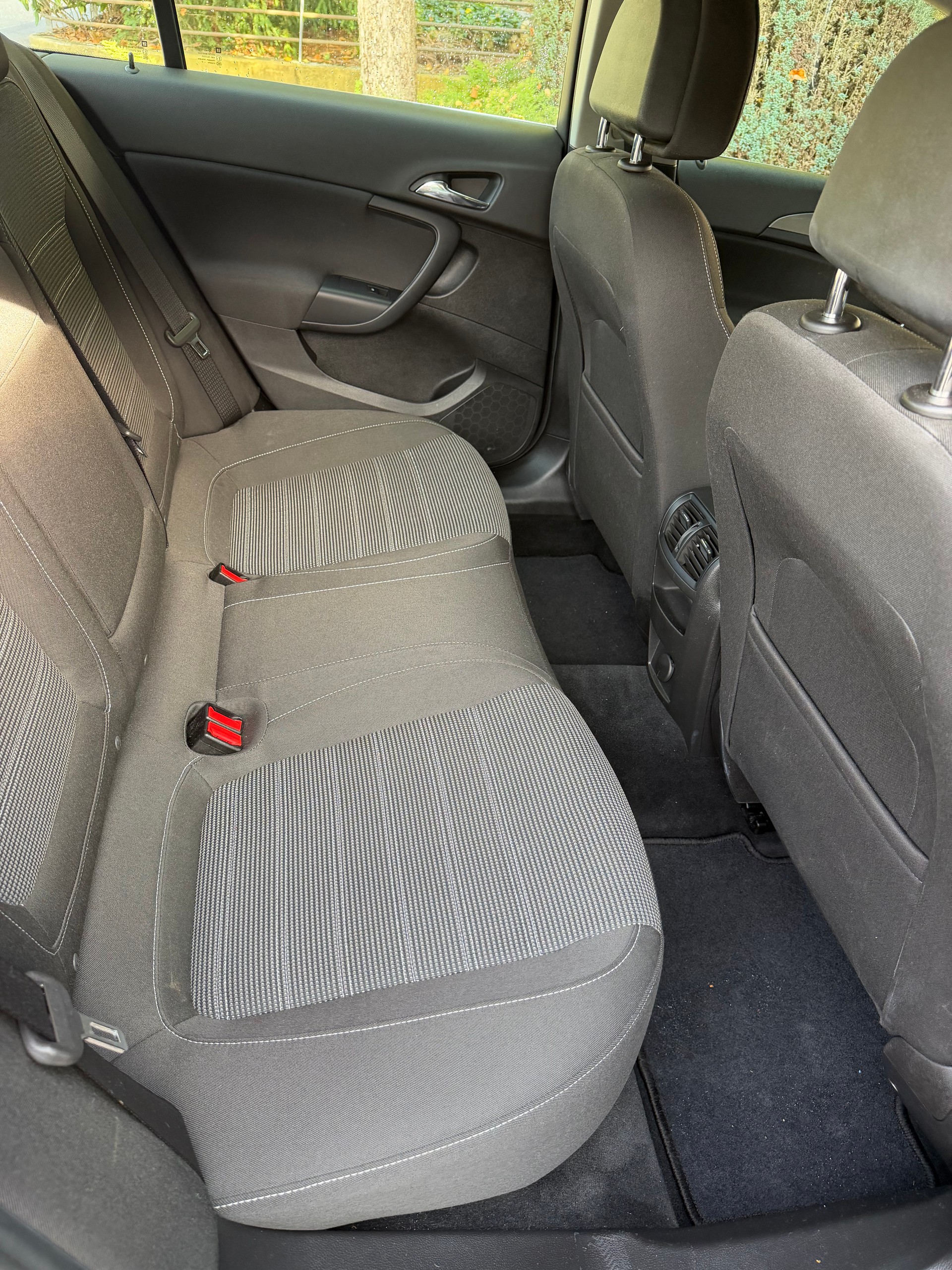 OPEL 2.0 T Edition-image-4