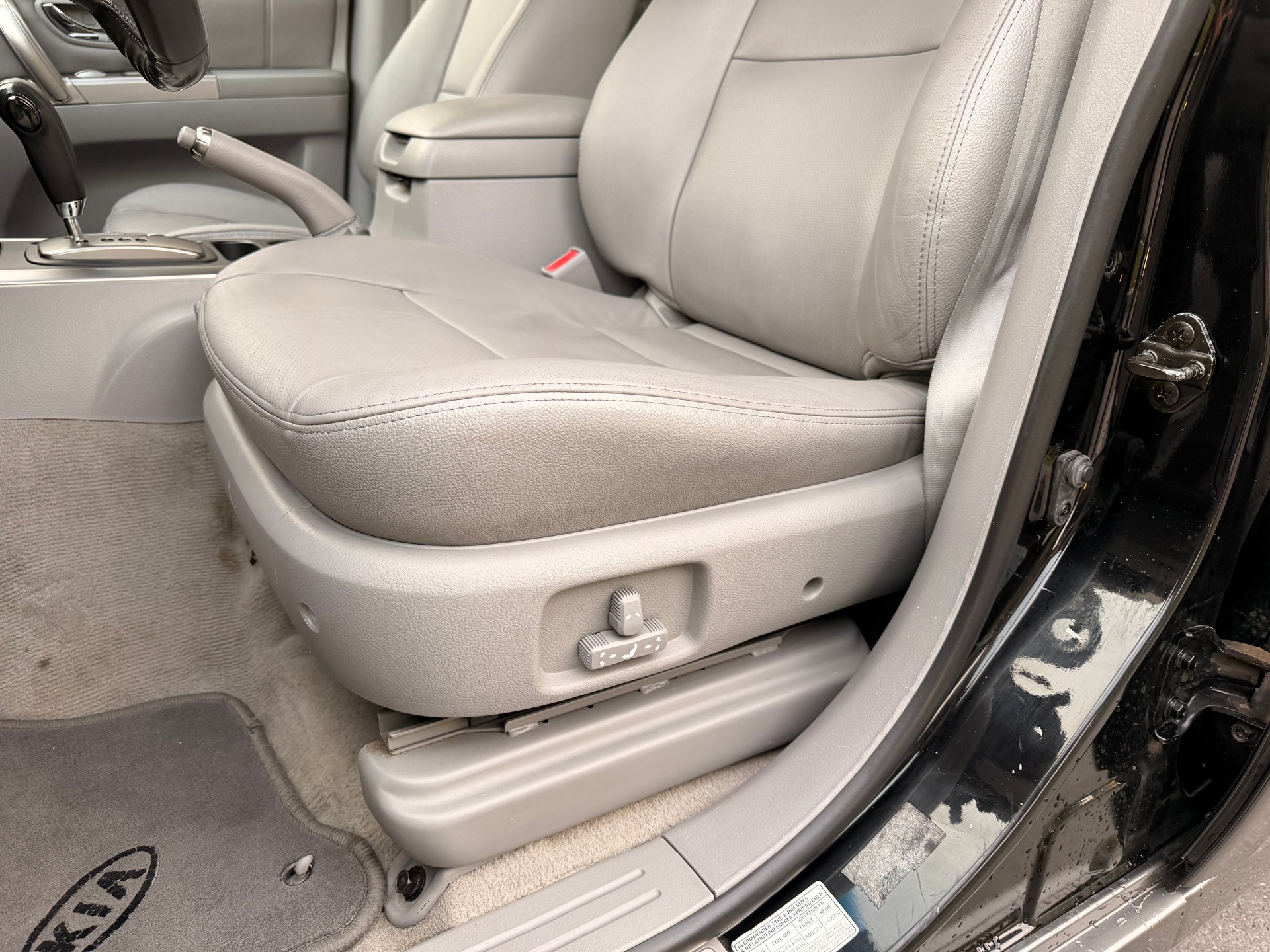 KIA Sorento 2.5 CRDI EX-image-11