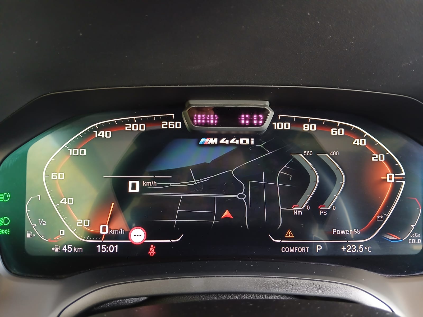BMW M440i xDrive Coupé-image-7