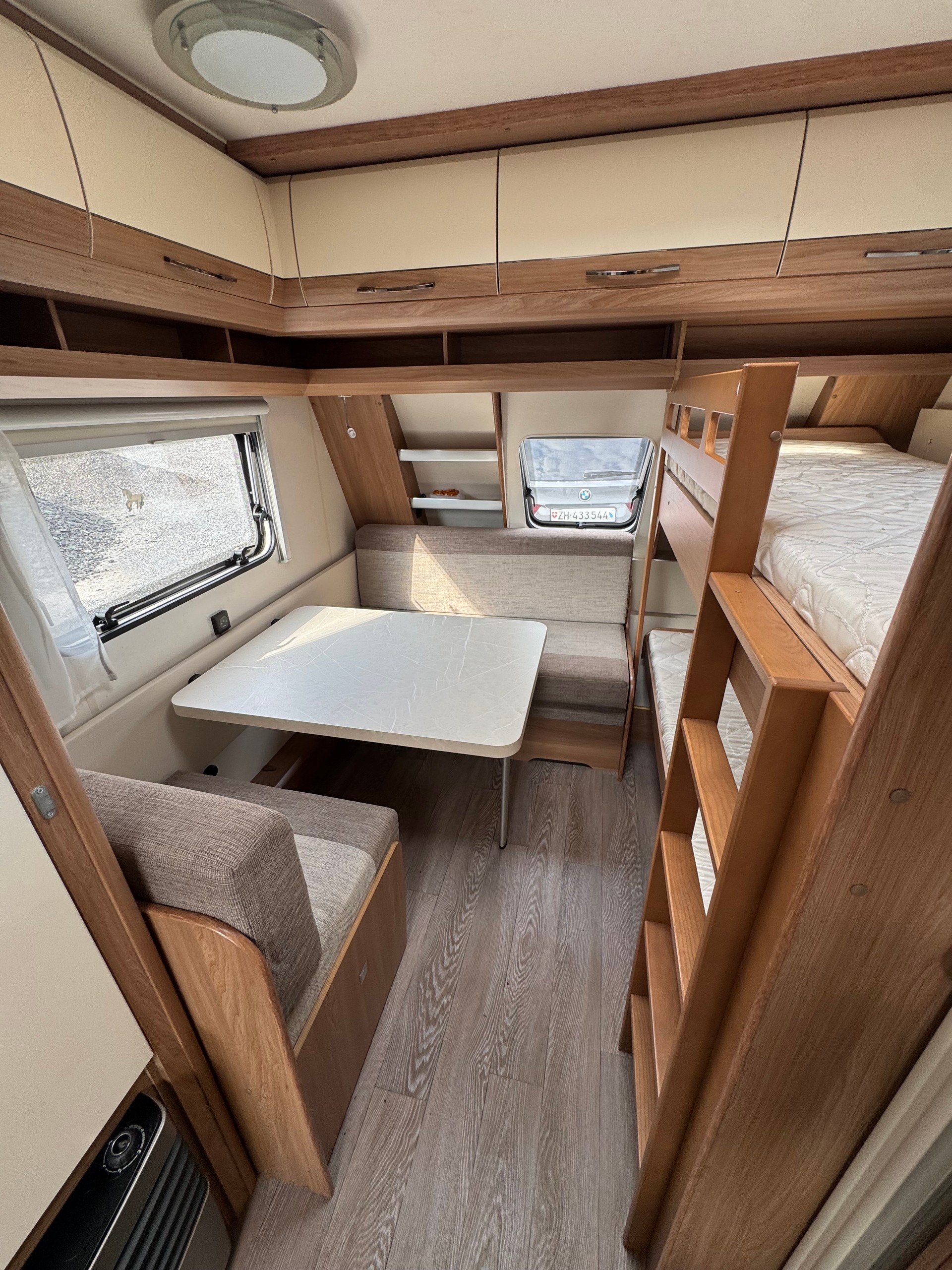 HOBBY De Luxe - Hubbett Kajüte Stockbett --image-11