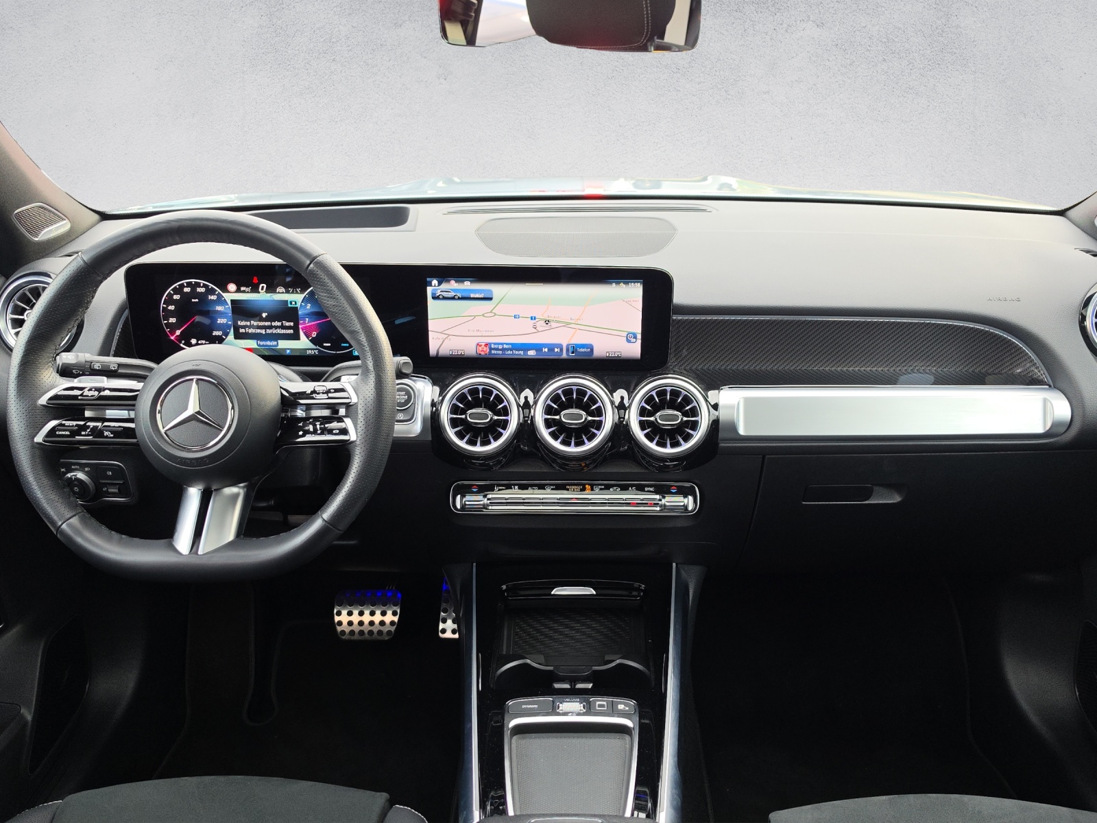 MERCEDES-BENZ GLB 220 4Matic AMG Line 8G-Tronic-image-8