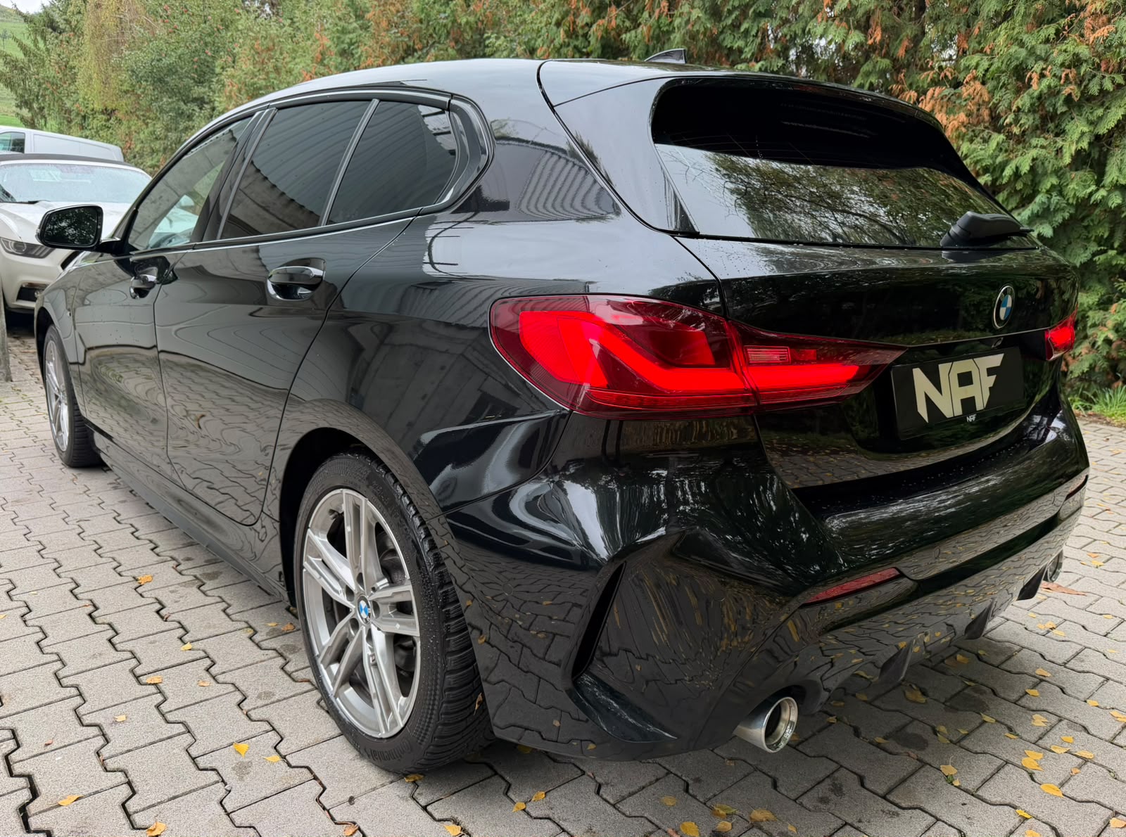 BMW 118d Steptronic M Sport-image-2