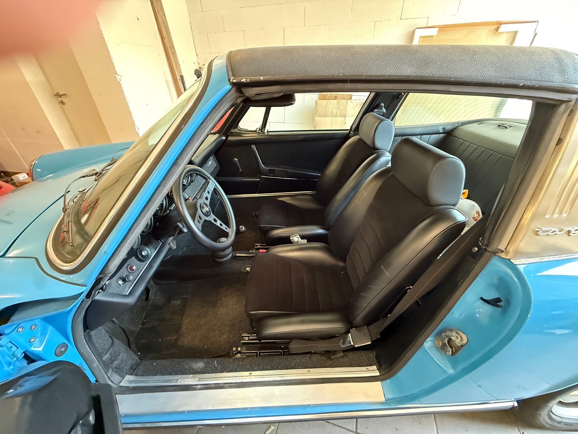 PORSCHE 911 E 2.2 Targa-image-4