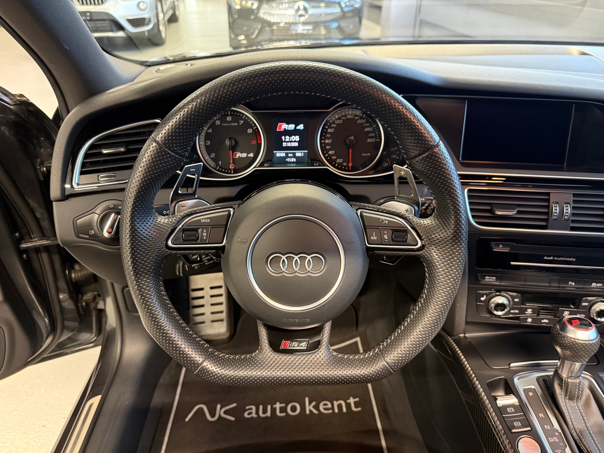 AUDI RS4 Avant 4.2 FSI V8 quattro S-tronic-image-7