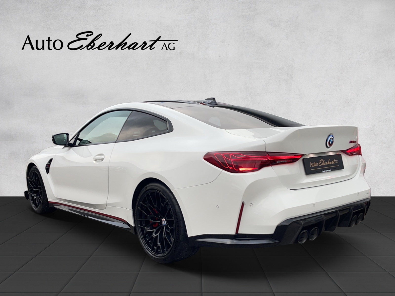 BMW M4 CSL Coupé-image-1