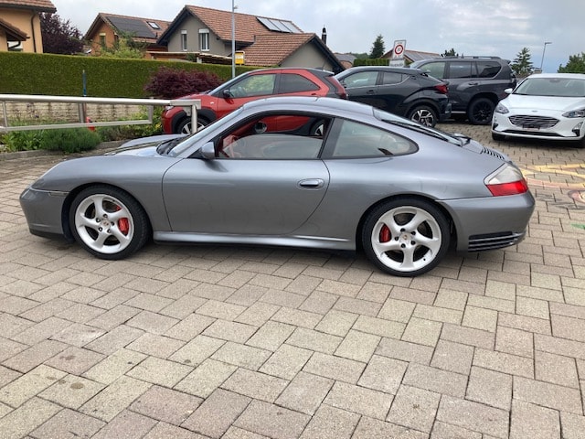 PORSCHE 911 Carrera 4 S-image-7