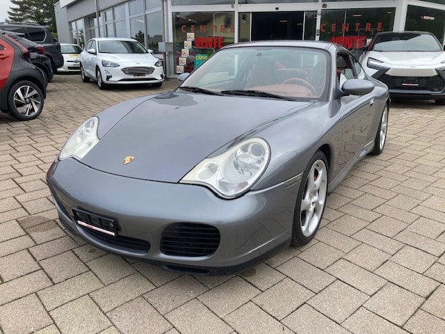 PORSCHE 911 Carrera 4 S-image-1