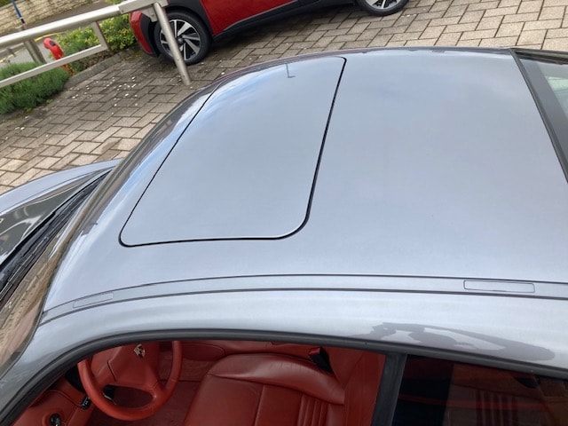 PORSCHE 911 Carrera 4 S-image-8