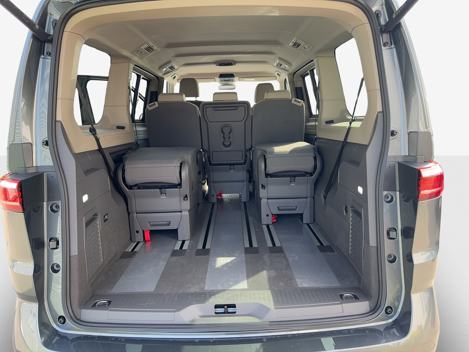 VW T7 MULTIVAN lang-image-12