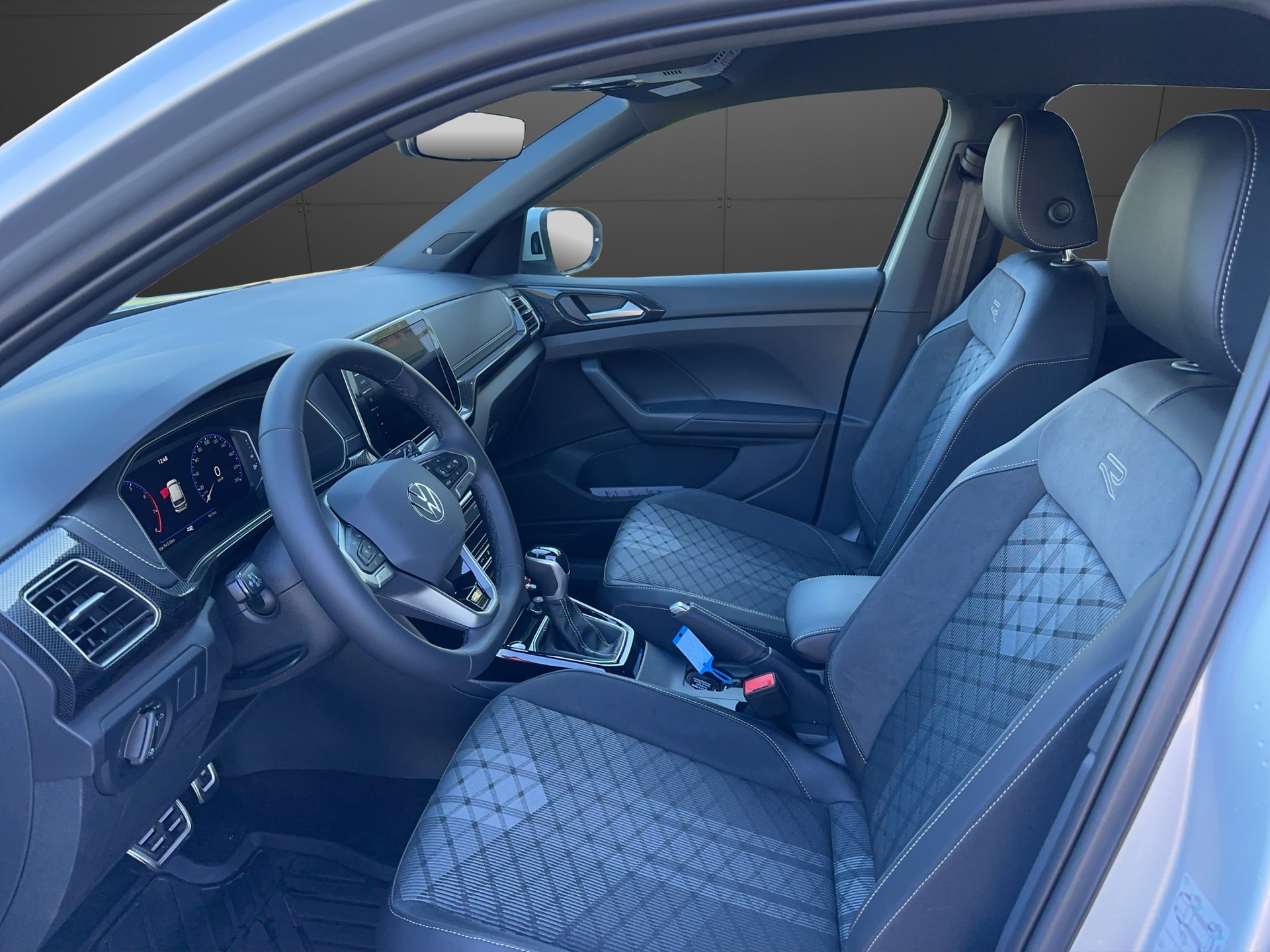 VW T-Cross 1.5 TSI EVO ACT R-Line DSG-image-8