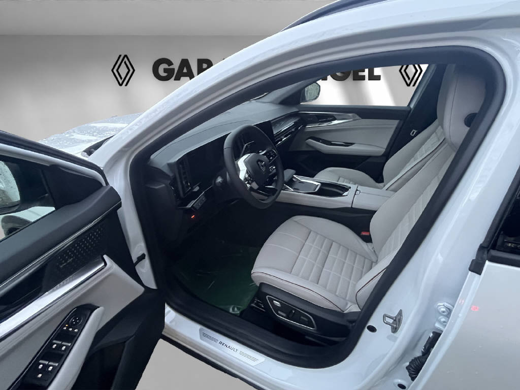 RENAULT Espace 1.2 E-Tech iconic-image-3