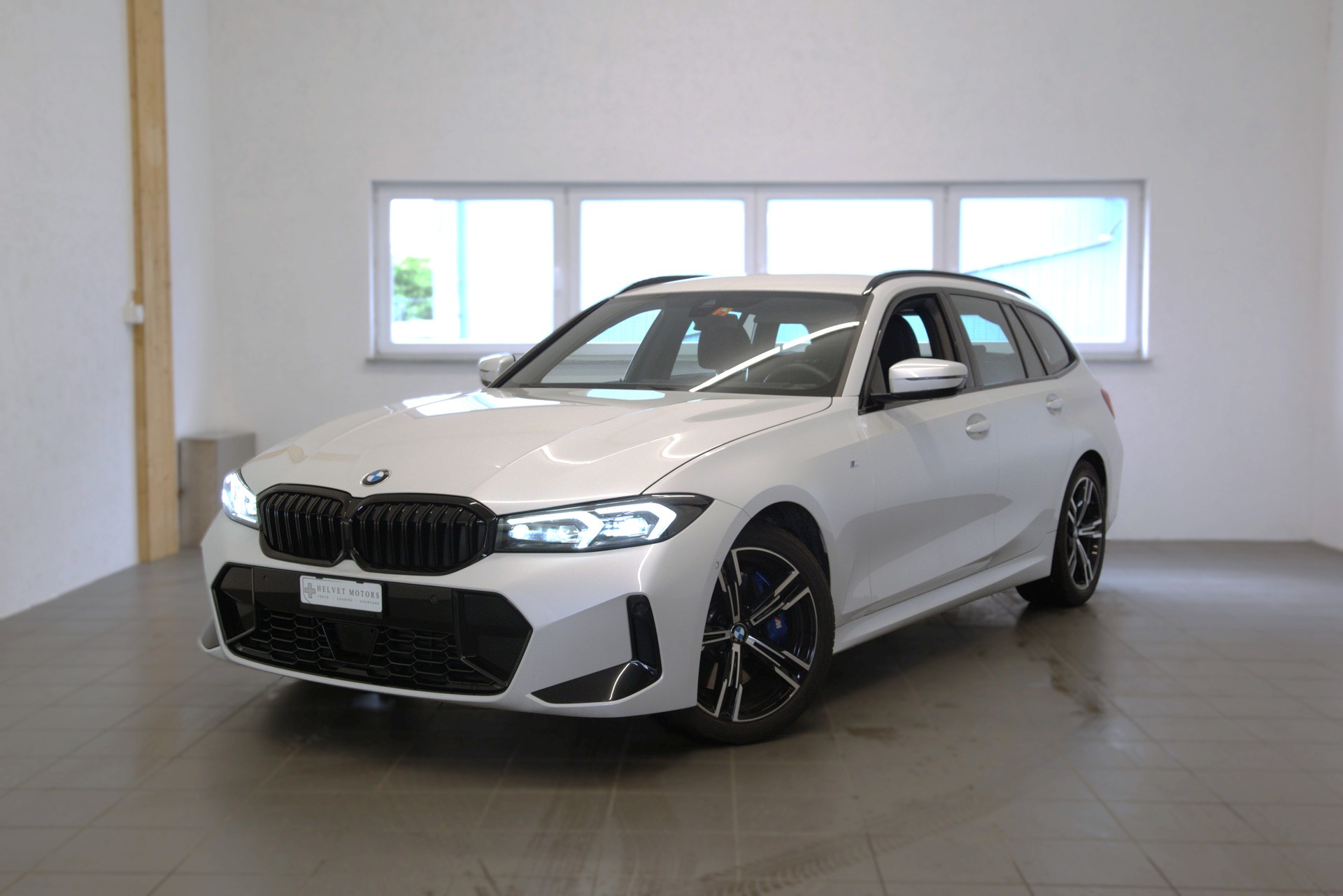 BMW 320d xDrive 48V Touring Steptronic M Sport Pro