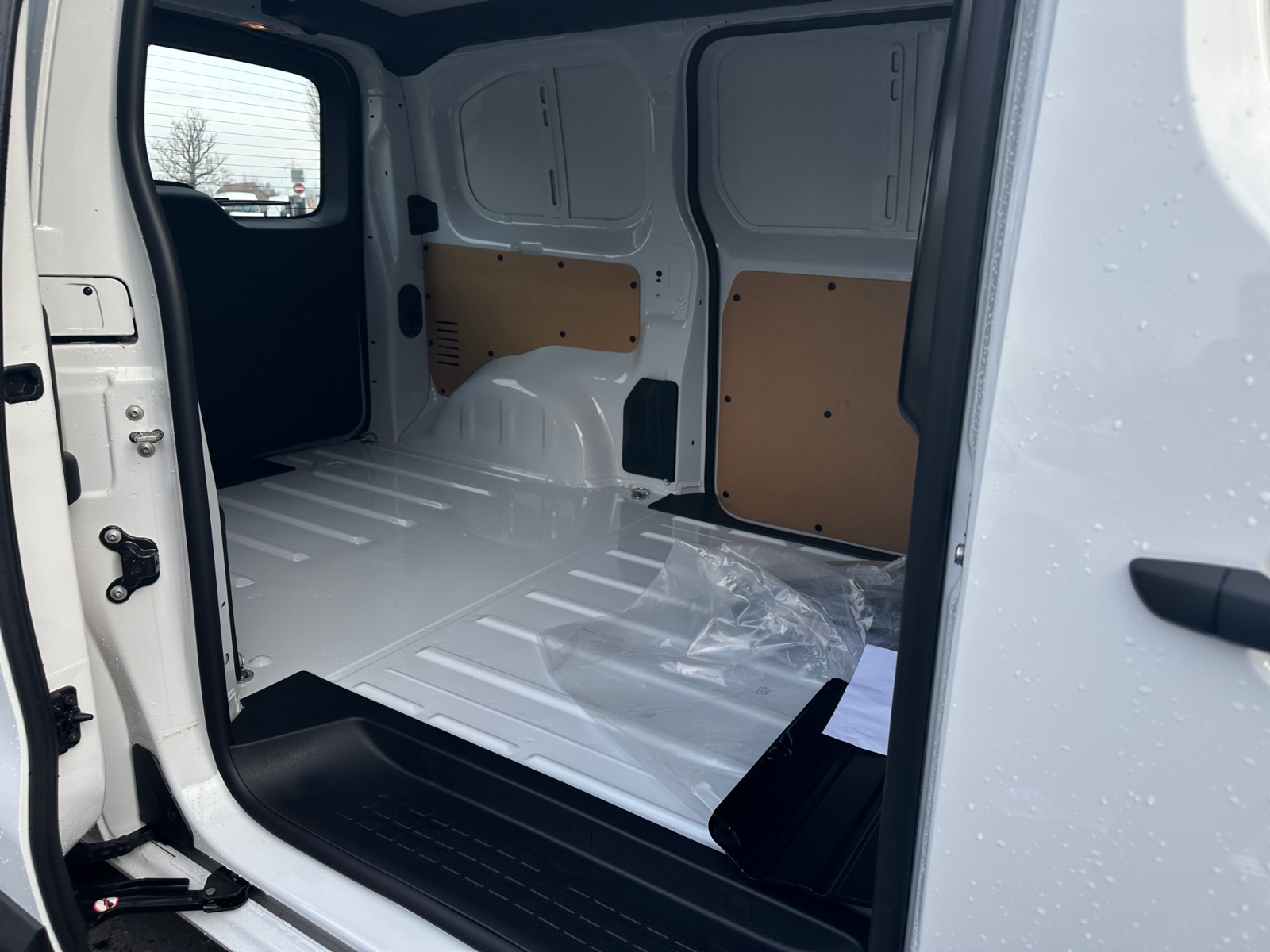 CITROEN Jumpy 2.0 BlueHDi 145 M EAT8-image-6
