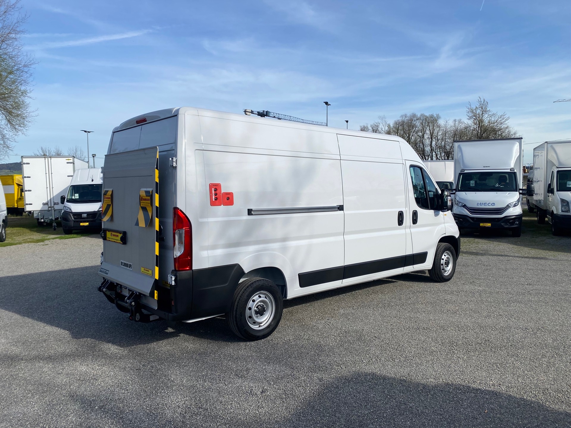 CITROEN 35 2.2 Blue HDI L3H2 mit Mammut Lift Hebebühne-image-4