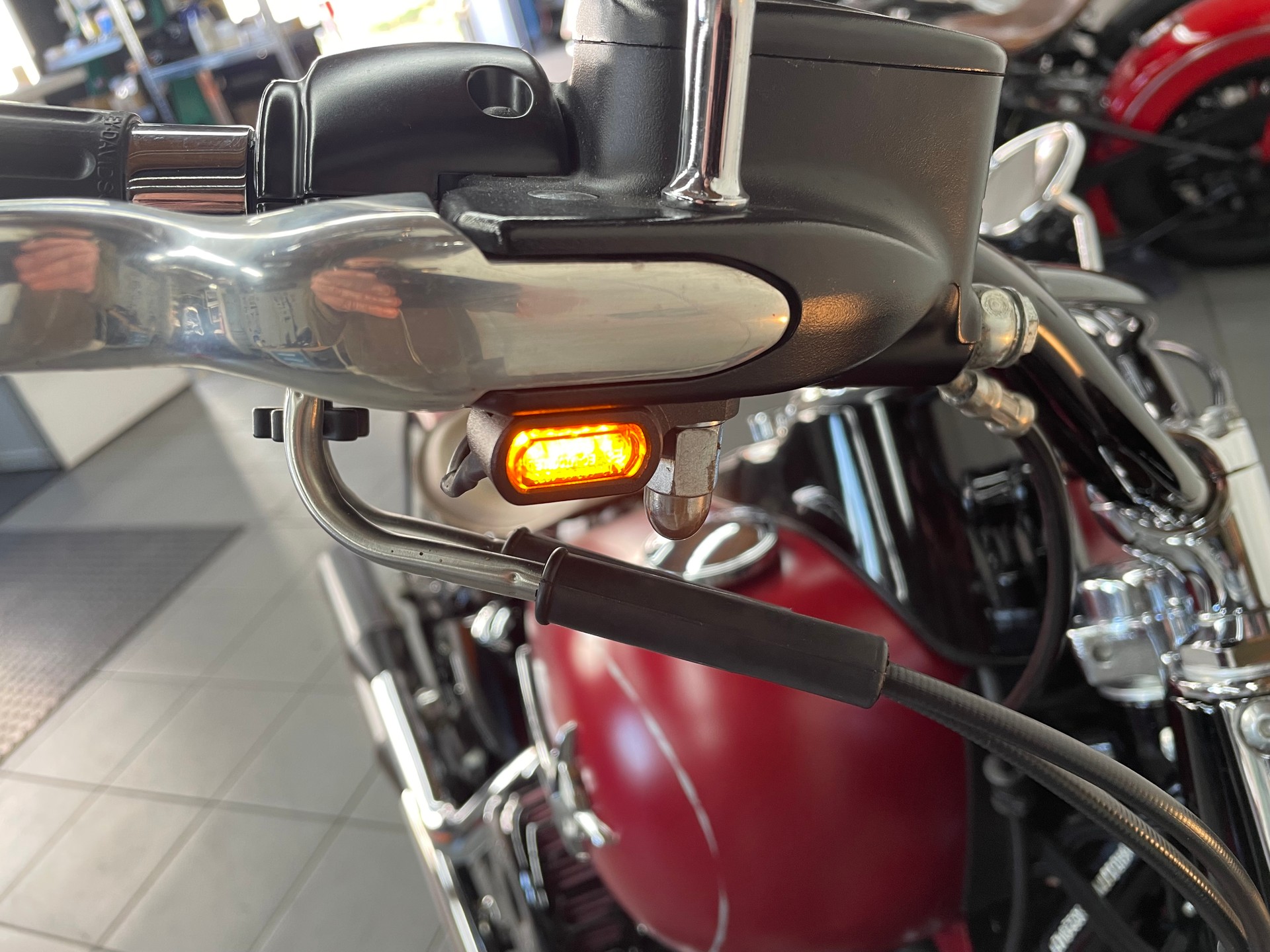 HARLEY-DAVIDSON FLS Softail Slim ABS-image-8