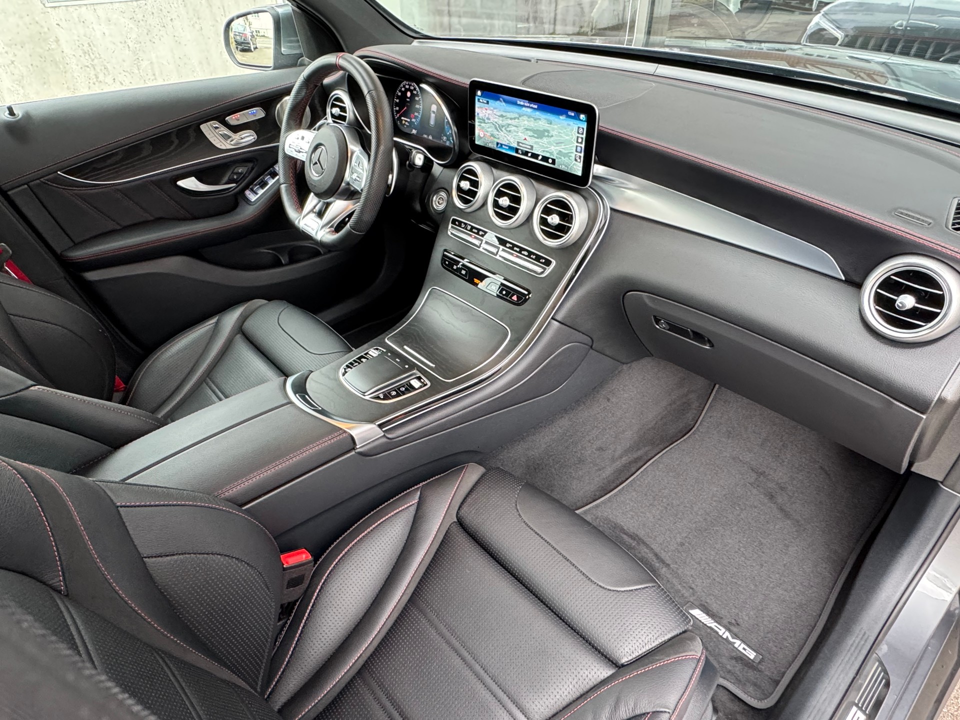 MERCEDES-BENZ GLC 43 AMG 4Matic 9G-Tronic-image-15