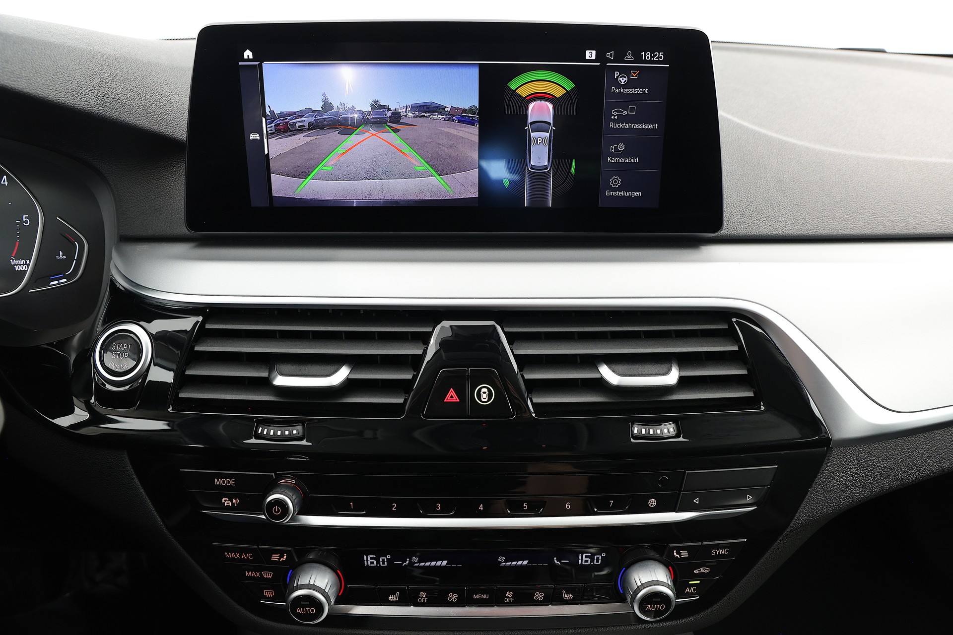 BMW 520d xDrive 48V Touring Steptronic-image-9