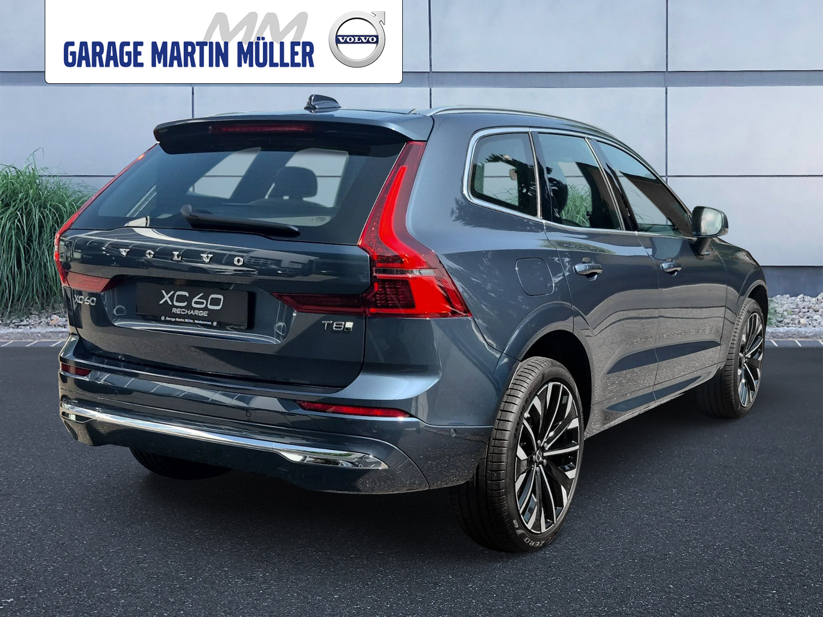 VOLVO XC60 2.0 T8 TE Ultra Bright eAWD-image-4