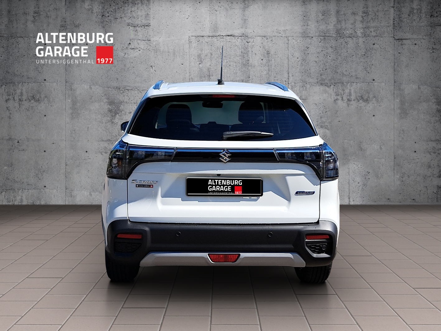 SUZUKI S-Cross 1.4 T Compact Top Hybrid-showroom-element-3