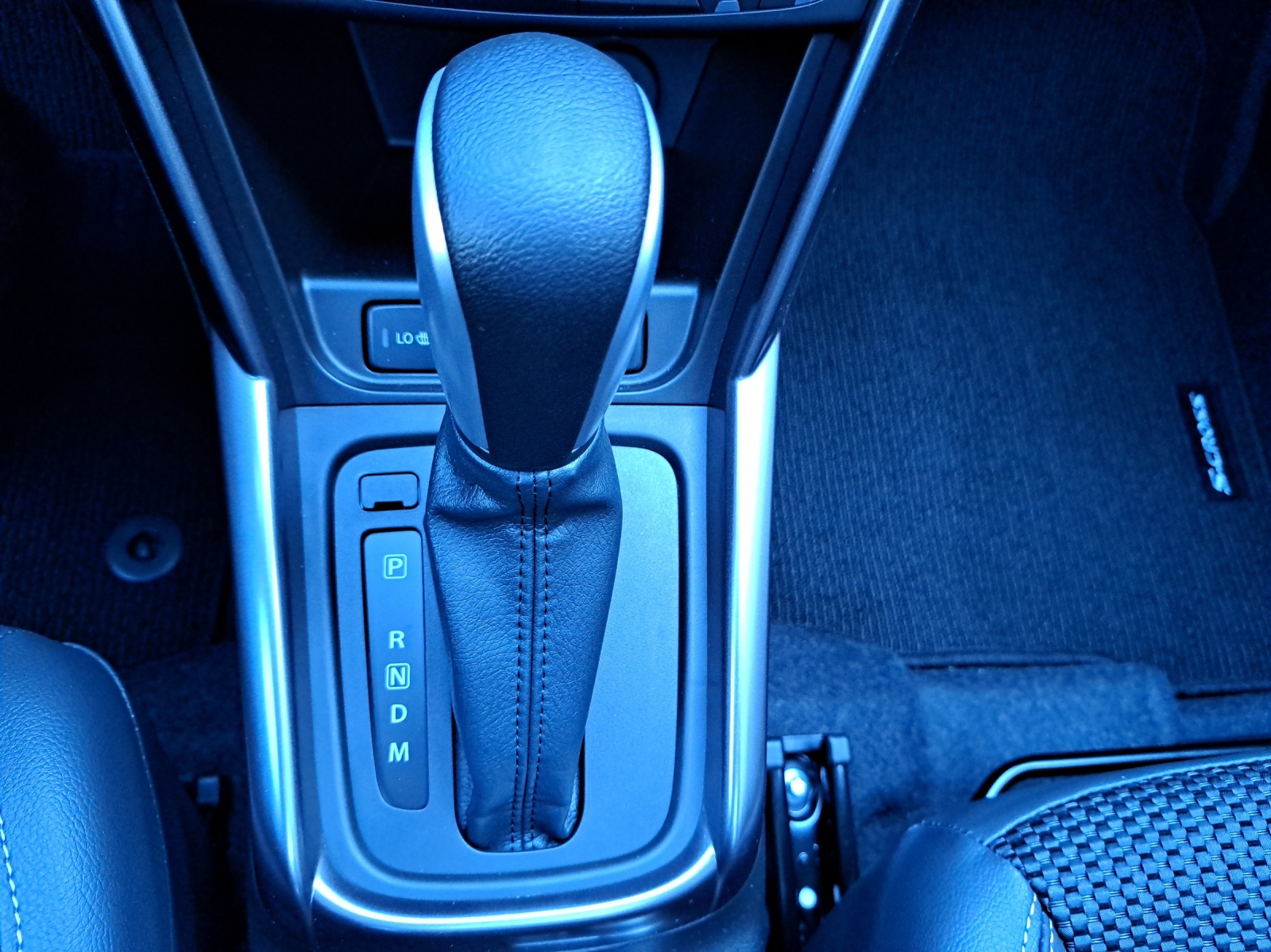 SUZUKI S-Cross 1.4 T Compact Top Hybrid-image-11