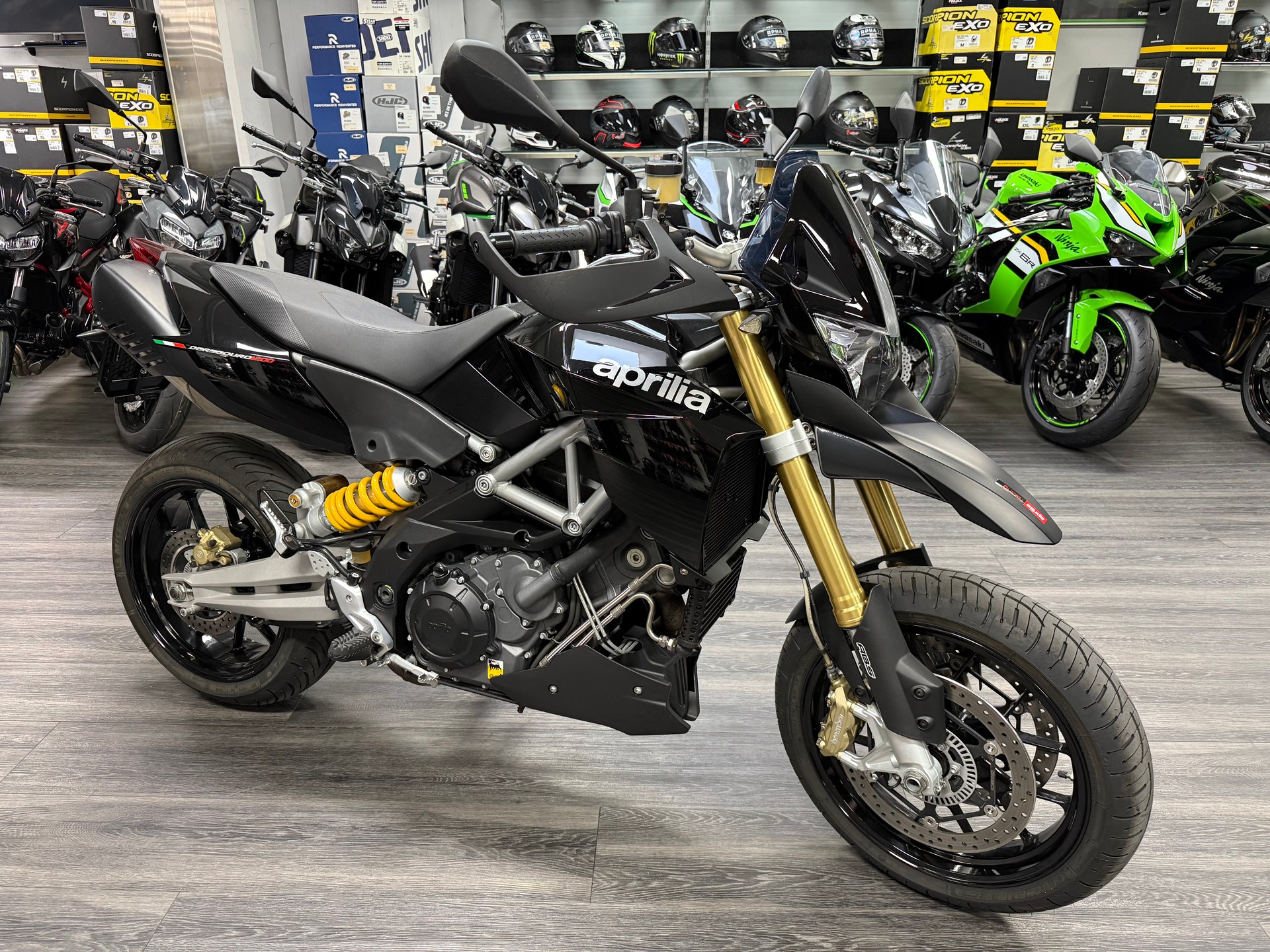 APRILIA Dorsoduro 1200 ABS/TC-image-1