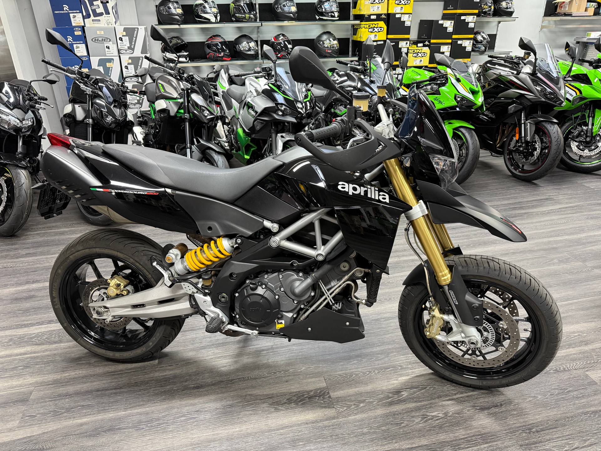 APRILIA Dorsoduro 1200 ABS/TC-image-3