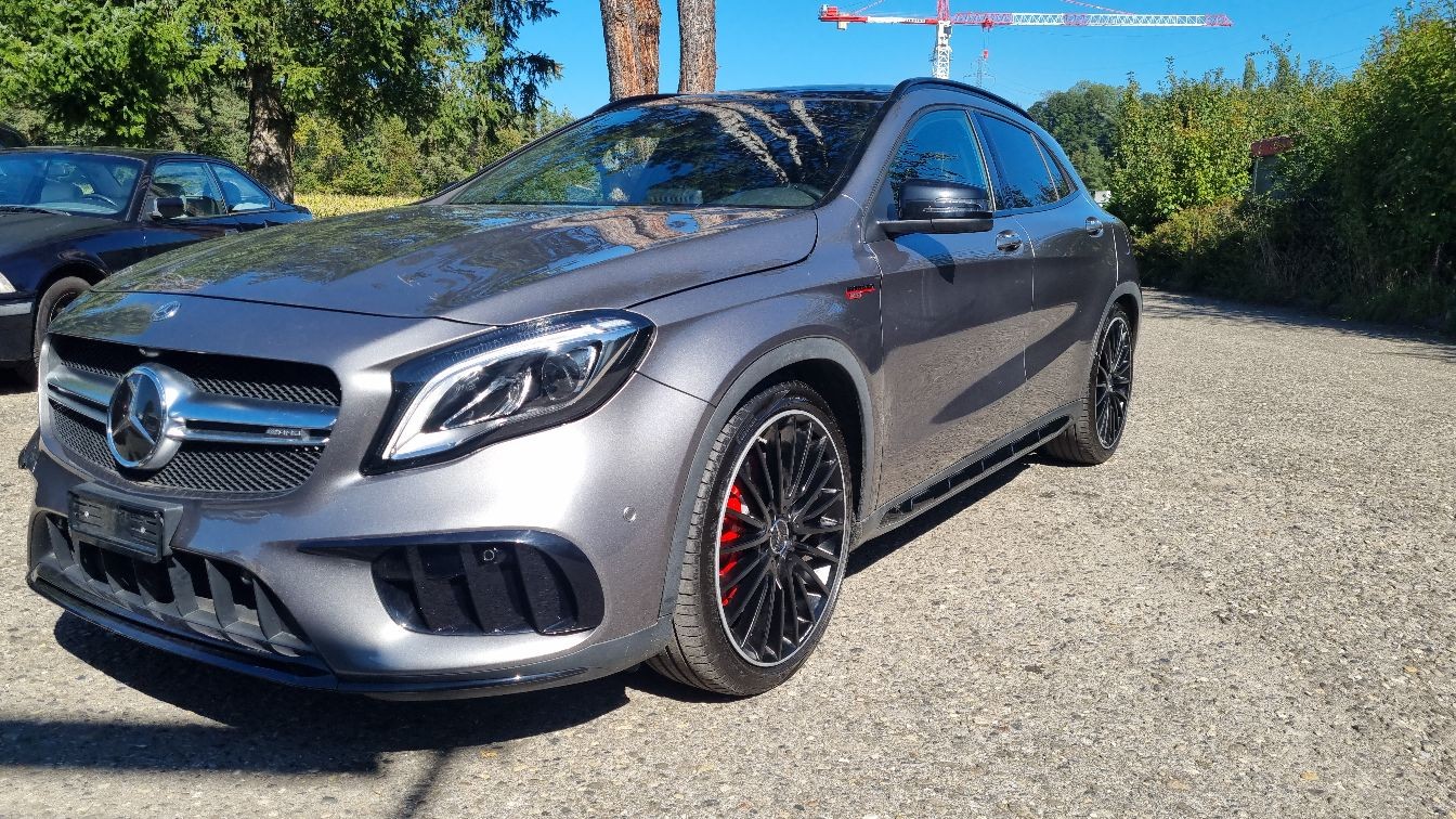 MERCEDES-BENZ GLA 45 AMG 4Matic 7G-DCT