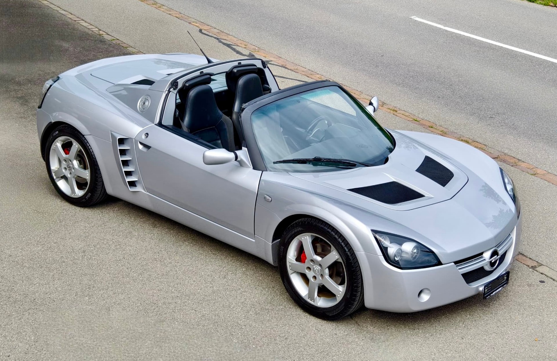 OPEL Speedster 2.2 16V