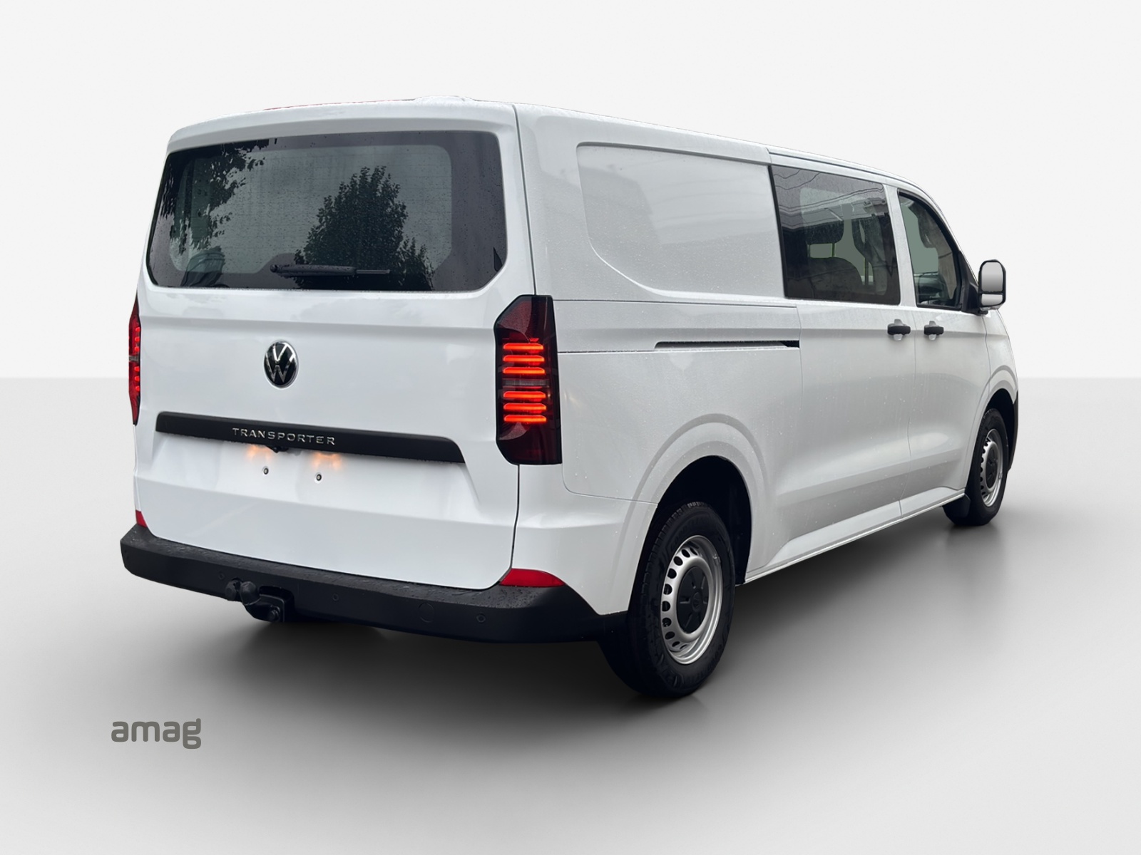 VW Transporter Plus 2.0 TDI Lang-image-4