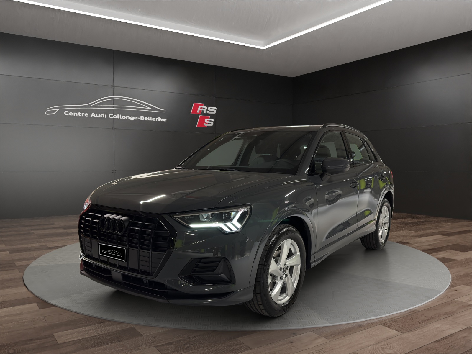 AUDI Q3 35 TFSI advanced Attraction S-tronic-image-0