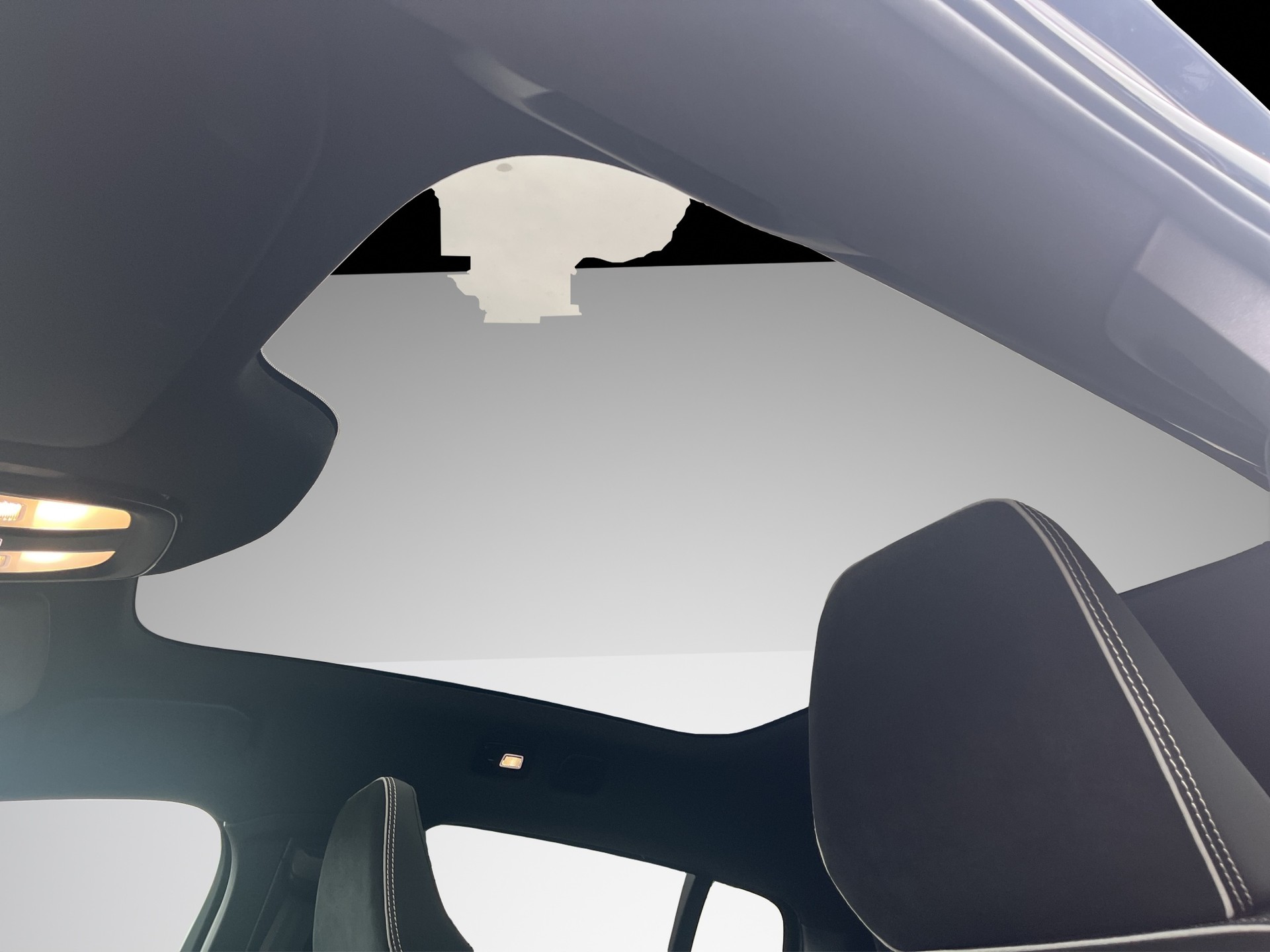 VOLVO C40 E80 Plus AWD-image-14