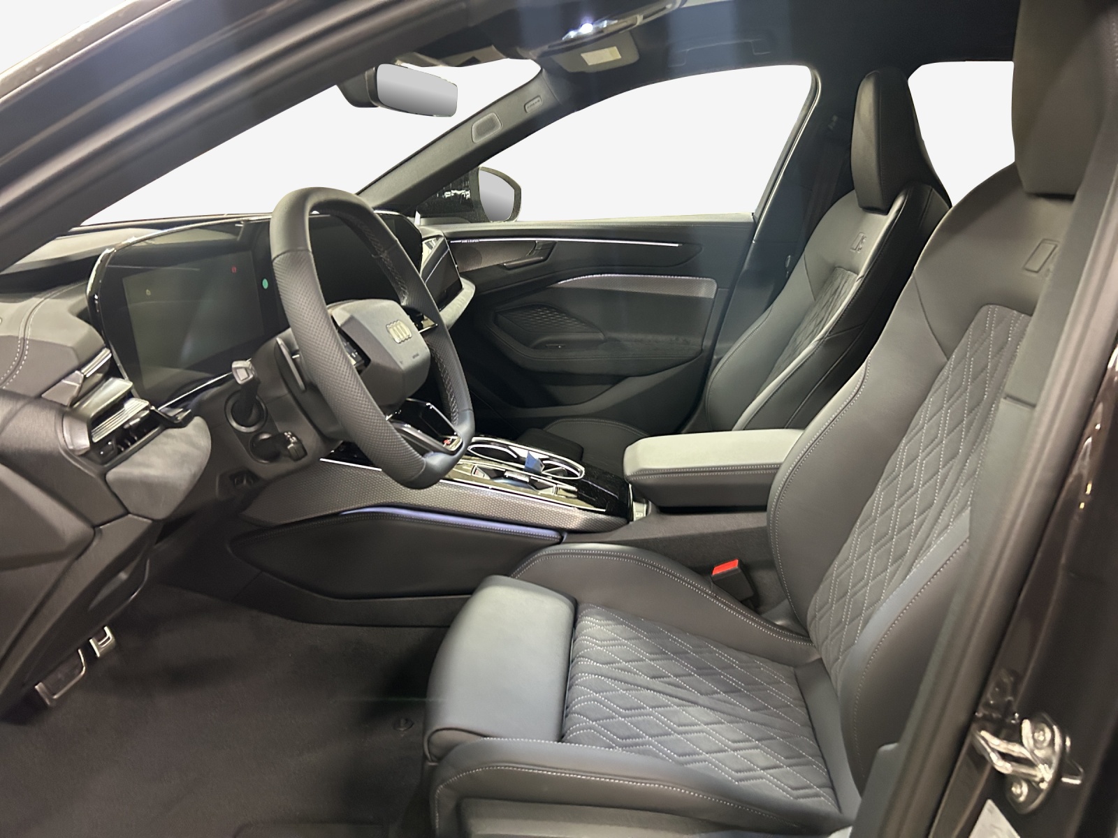 AUDI A6 Avant TDI quattro 150 kW S tronic-image-7