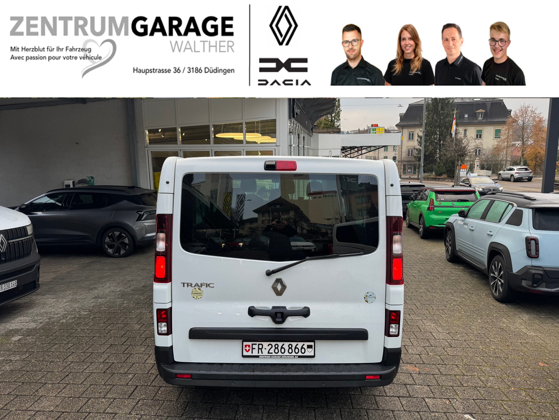RENAULT Trafic Blue dCi 170 Grand Passenger Techno EDC-image-5