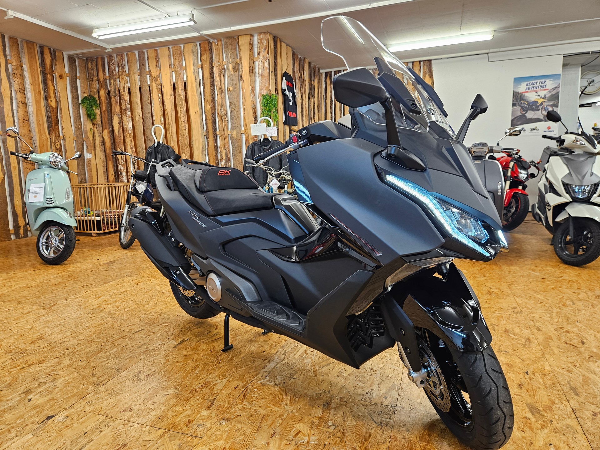 KYMCO 575 Premium