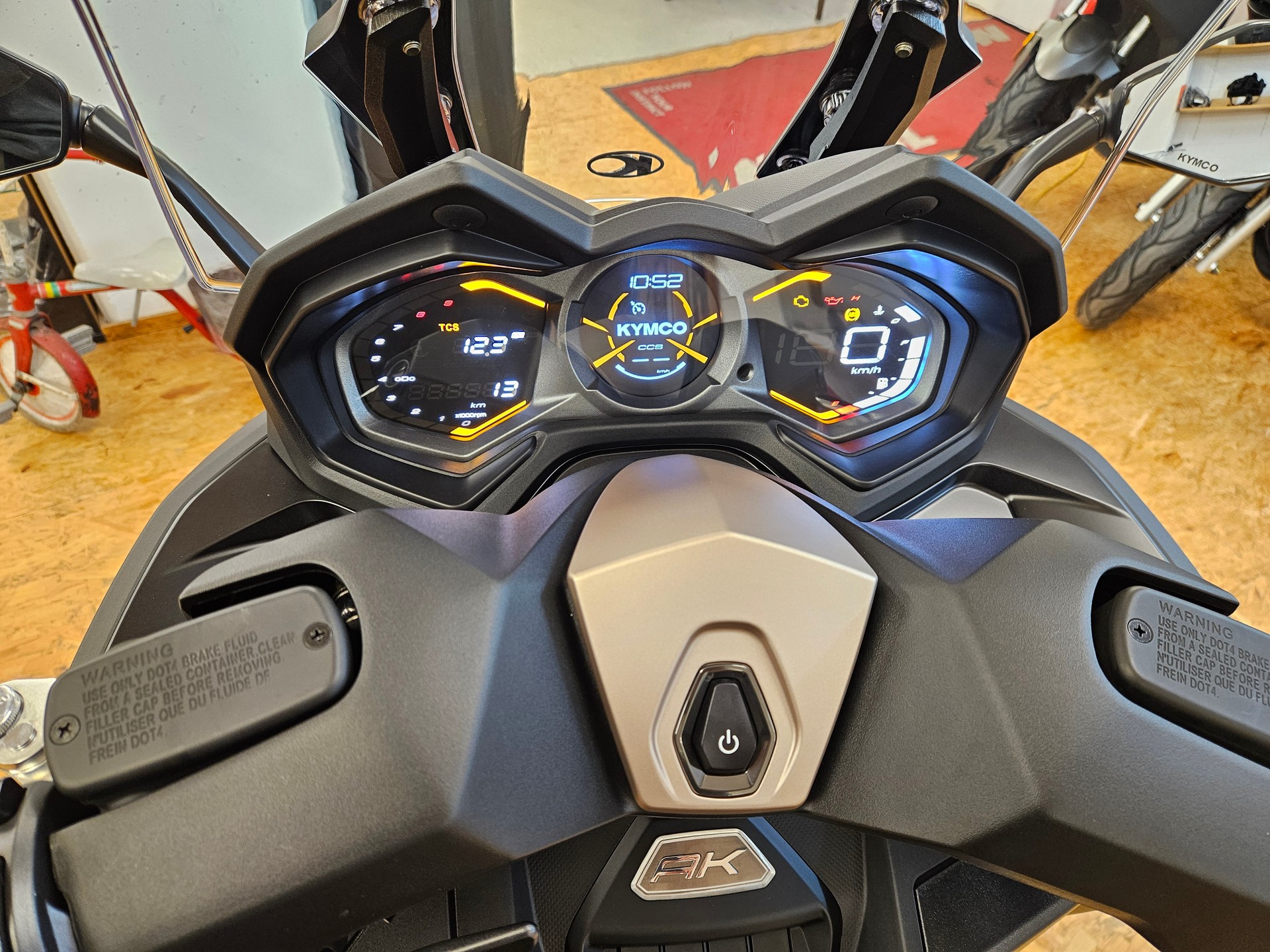 KYMCO 575 Premium-image-3