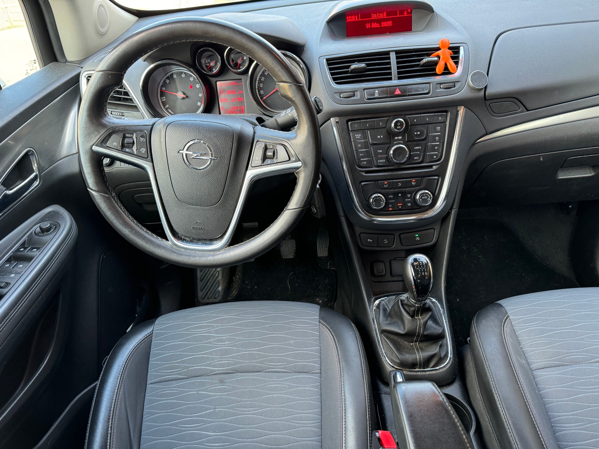 OPEL Mokka 1.4i 16V Turbo Cosmo 4WD-image-5