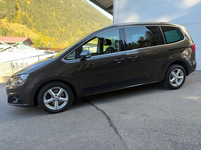 SEAT Alhambra 2.0 TDI FR Line 4Drive-image-4