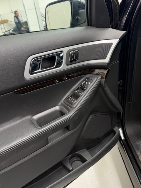 FORD EXPLORER-image-6