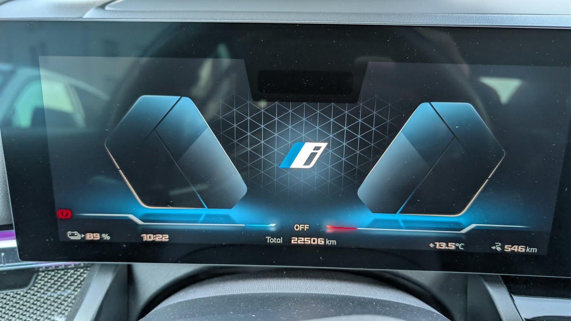 BMW i5 M60 xDrive-image-18