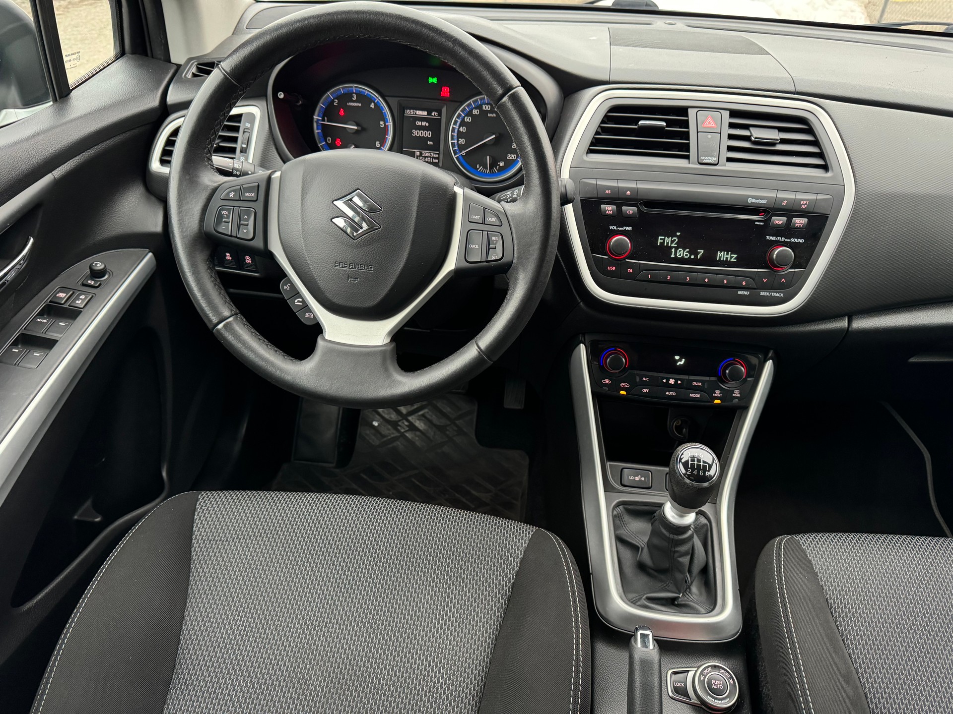 SUZUKI SX4 S-Cross 1.6 TD Sergio Cellano 4WD-image-5