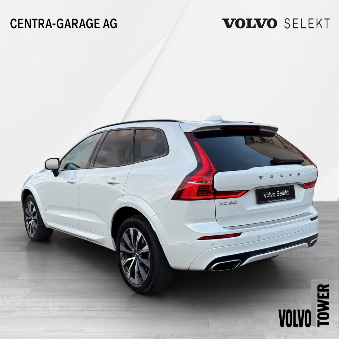 VOLVO XC60 T6 eAWD R-Design Geartronic-image-5