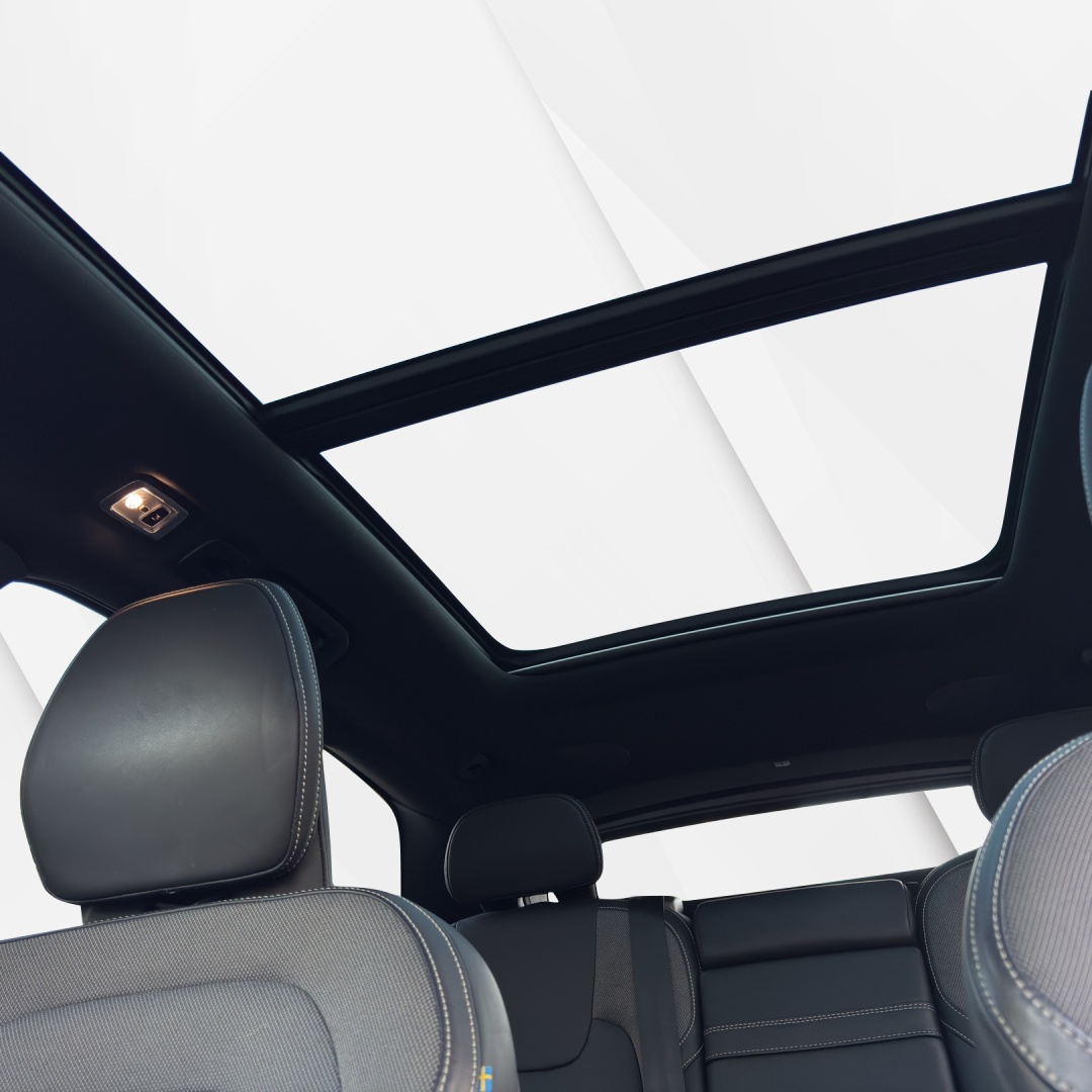 VOLVO XC60 T6 eAWD R-Design Geartronic-image-17