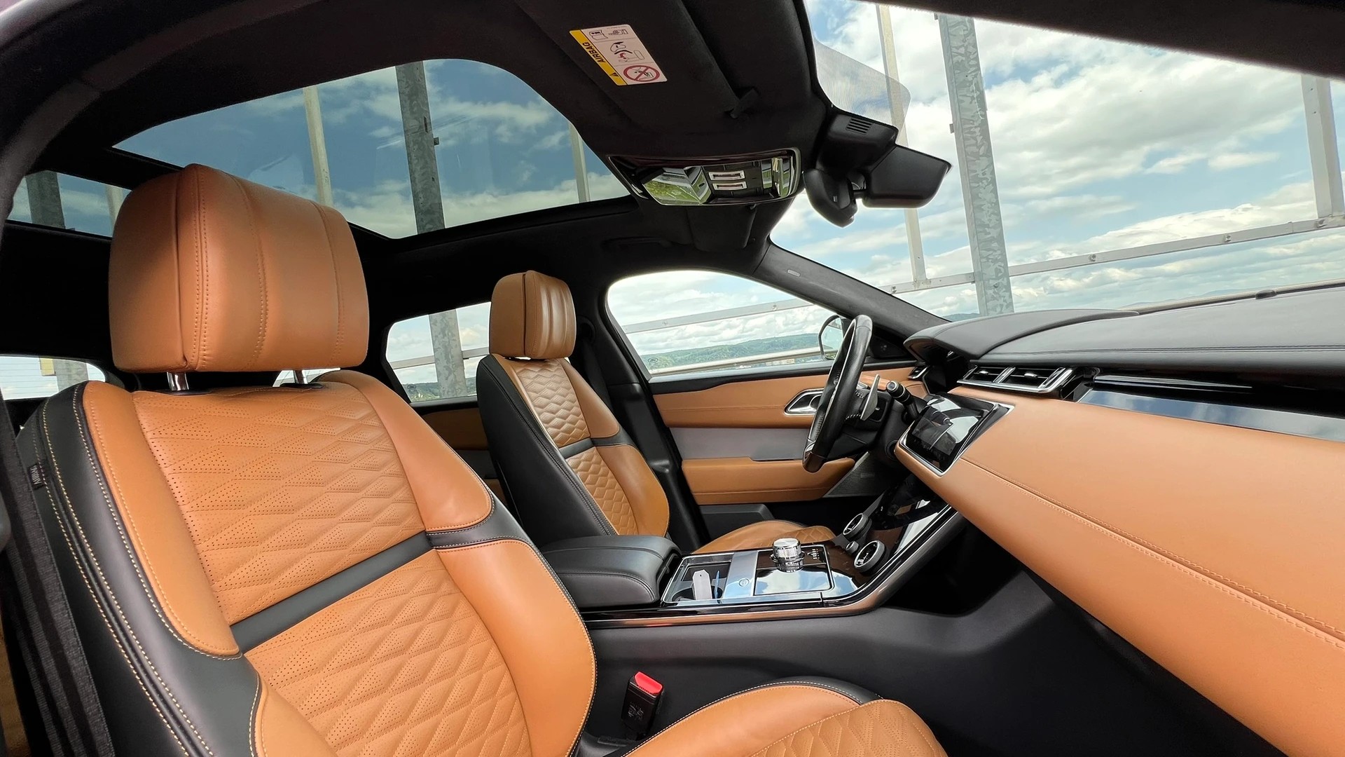 LAND ROVER RANGE ROVER VELAR SV AUTOBIOGRAPHY DYNAMIC EDITION BLACK AUTOMATIC l 550 PS-image-21
