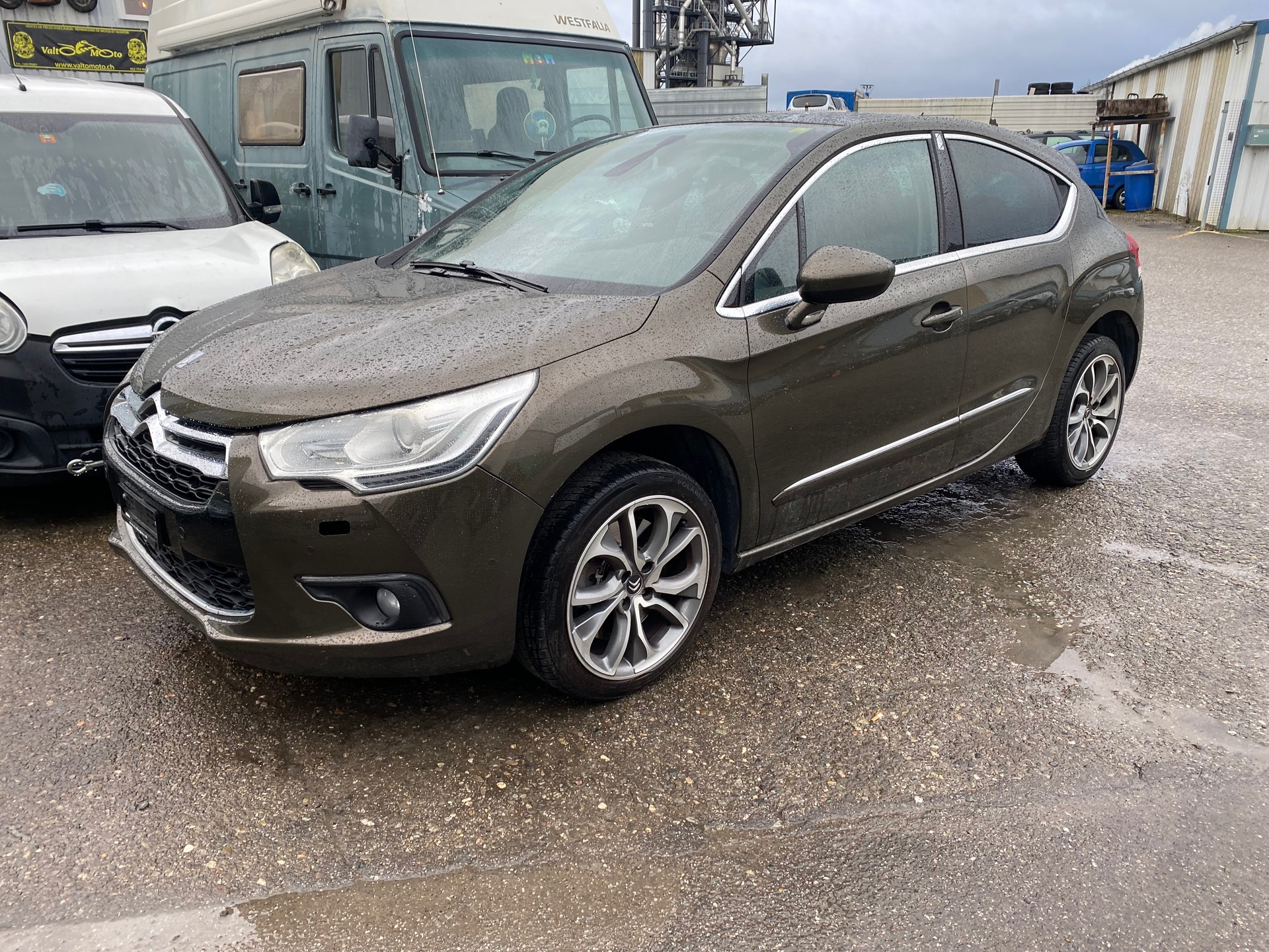 DS AUTOMOBILES DS4 1.6 THP Sport Chic-image-1