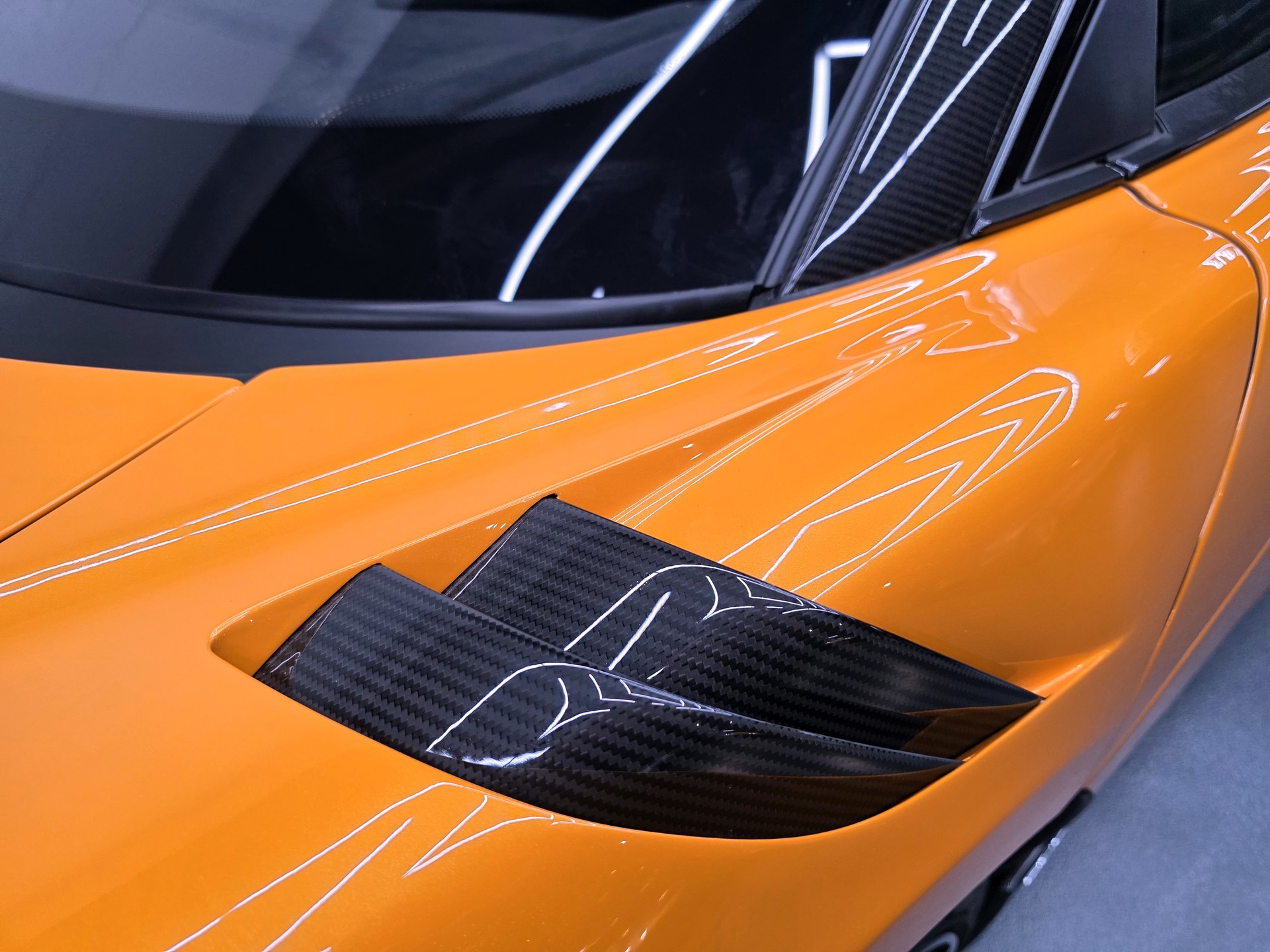 McLAREN 600LT Coupé 3.8 V8 SSG-image-14