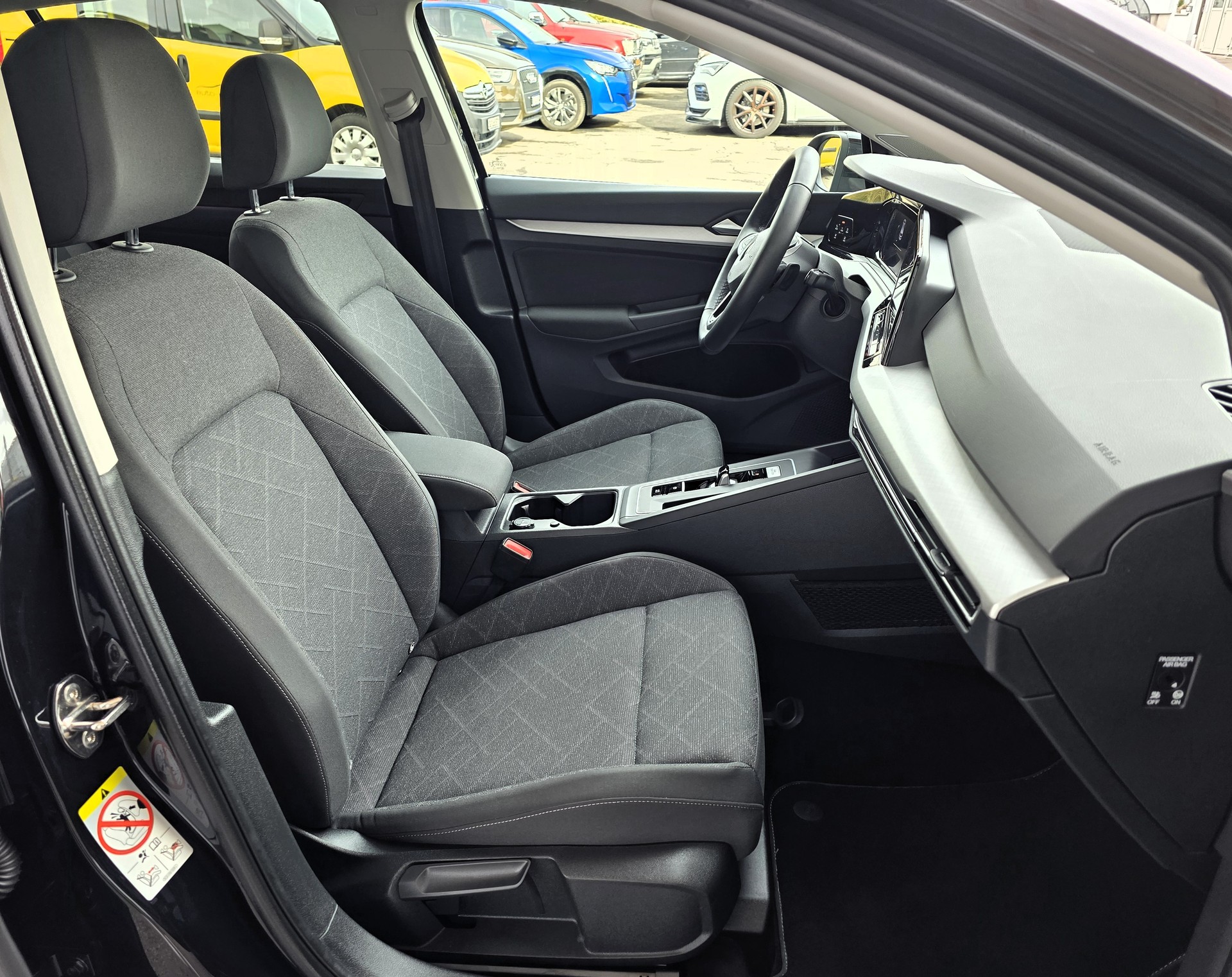 VW Golf 1.5 e TSI ACT Selection DSG-image-7